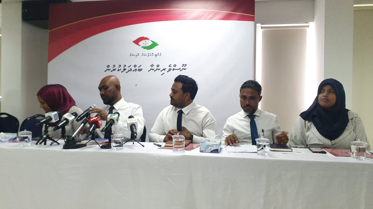 އޭސީސީން ބޭއްވި ނޫސްވެރިންގެ ބައްދަލުވުމެއްގެ ތެރެއިން