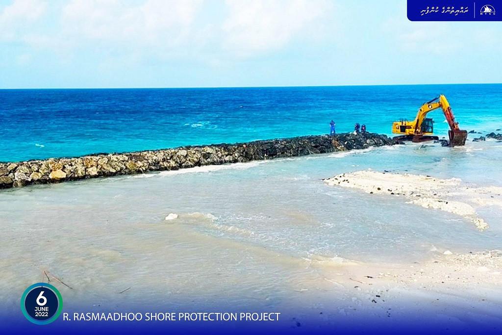 R. Rasmaadhoo shore protection project