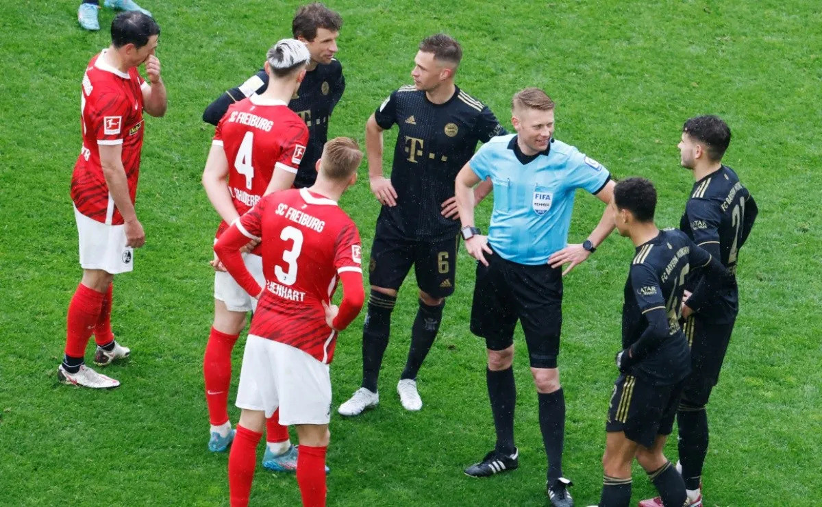 ފްރެއިބާގް އާއި ދެކޮޅަށް ބަޔާން މިއުނިކް ކުޅުނު މެޗުގެ ތެރެއިން