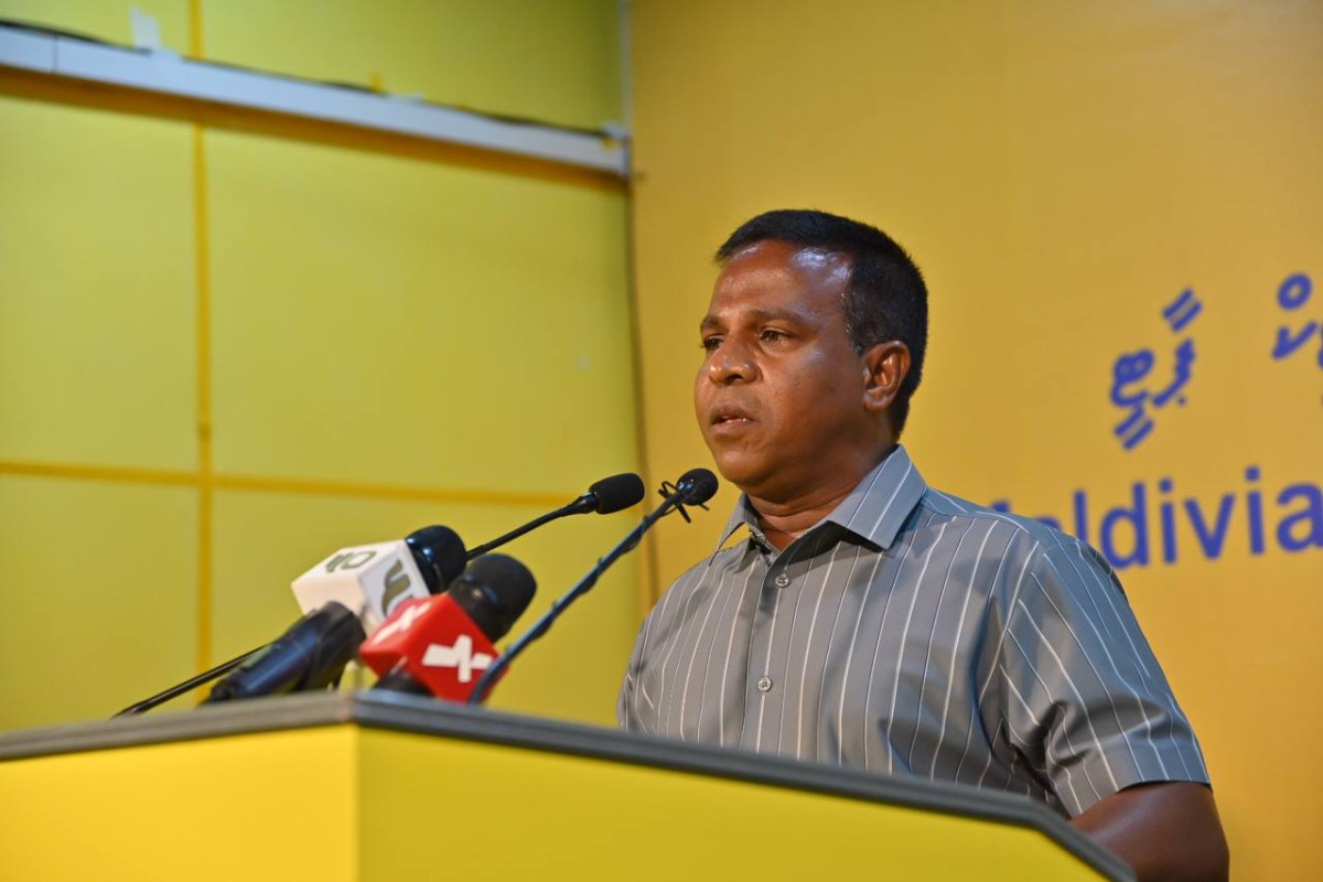 އެމްޑީޕީ ހަރުގެ ޖަލްސާގައި ބާރަށު ދާއިރާގެ ކުރީގެ މެންބަރު އަހުމަދު އަބްދުﷲ ވާހަކަދައްކަވަނީ