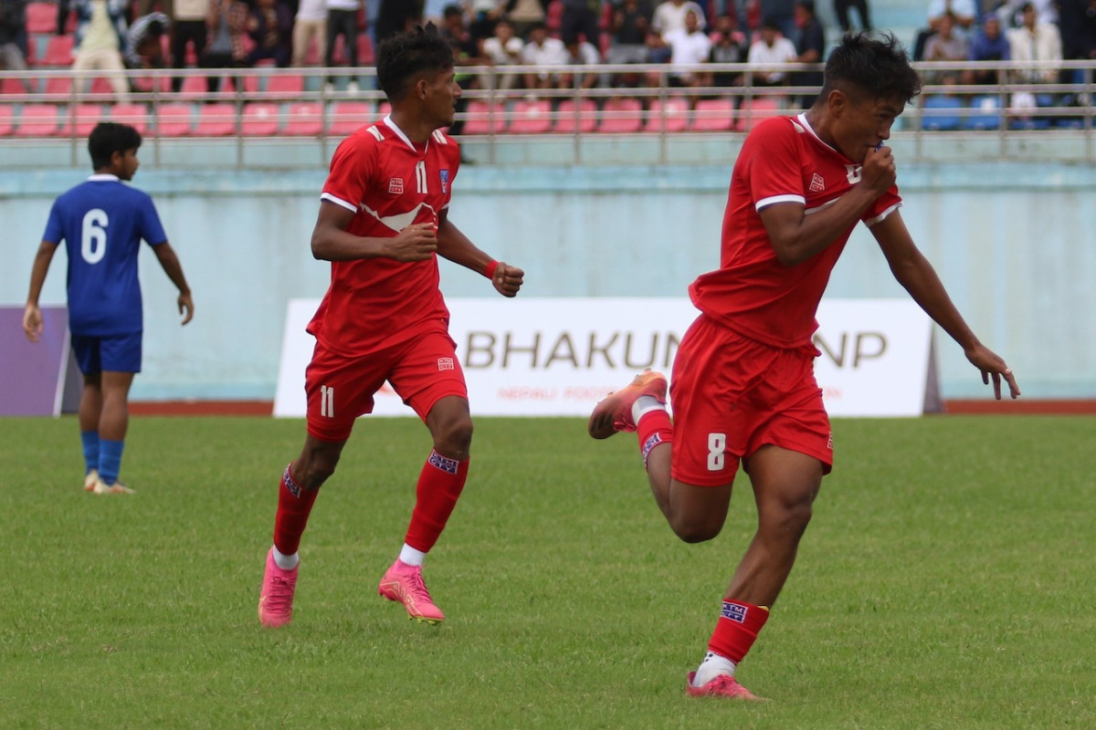 ލަނޑުޖެހުމަށްފަހު ނޭޕާލް ކުޅުންތެރިން އުފާފާޅުކުރަނީ: ފޮޓޯ-ސާފް