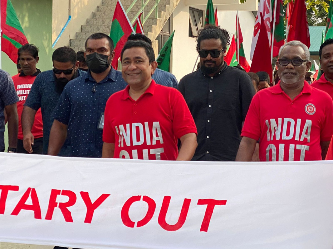 ކުރީގެ ރައީސް ޔާމީން ކ. ތުލުސްދޫއަށް ކުރެއްވި ދަތުރުފުޅުގެ ތެރެއިން 