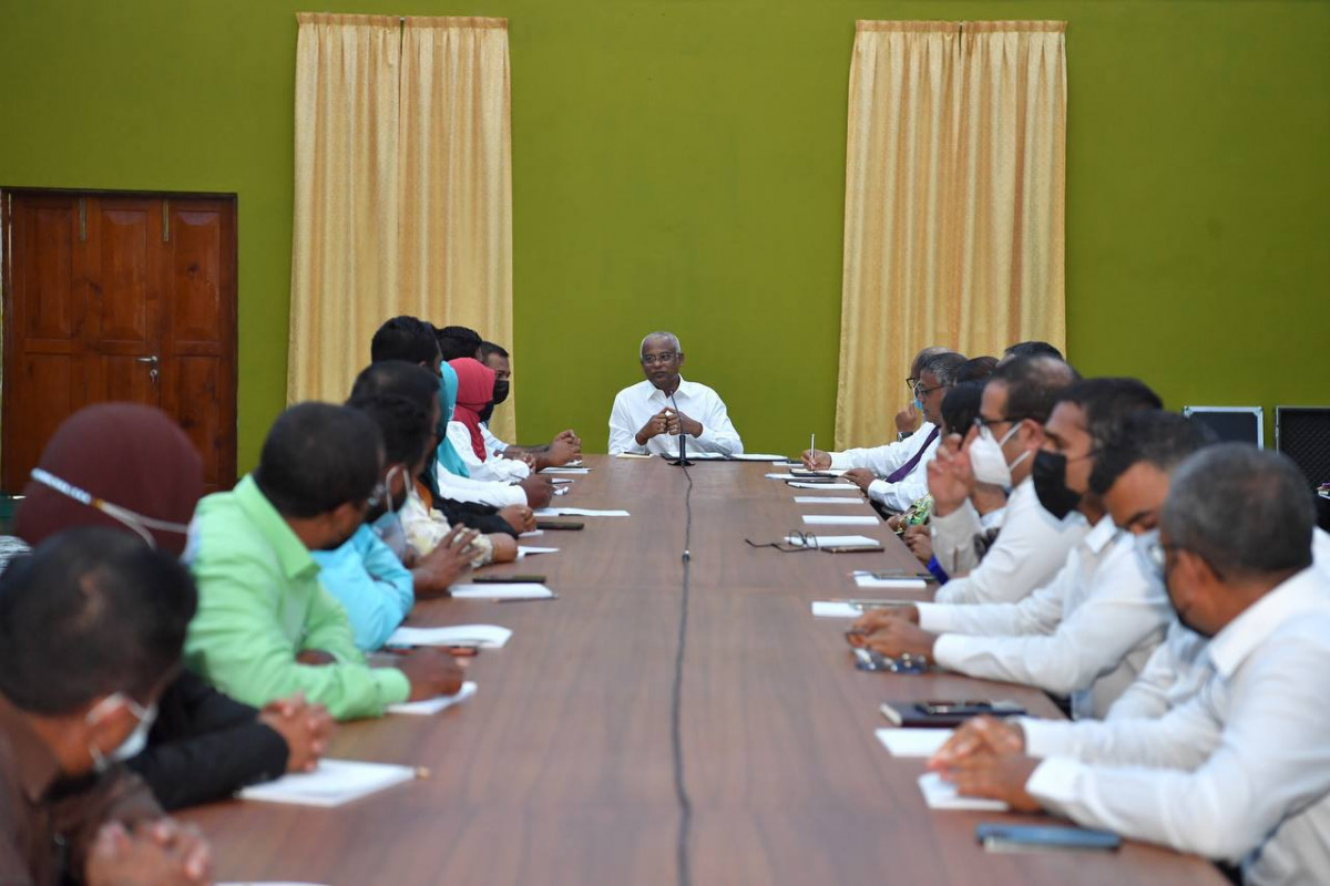 ރައީސުލްޖުމްހޫރިއްޔާ، އައްޑޫ ސިޓީ ކައުންސިލާއި ބައްދަލުކުރެއްވުން