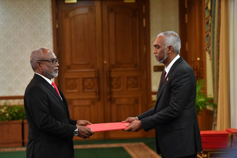 މަގާމުގެ ފަތްކޮޅު ދެއްވުމަށް ބޭއްވެވި ރަސްމިއްޔާތު