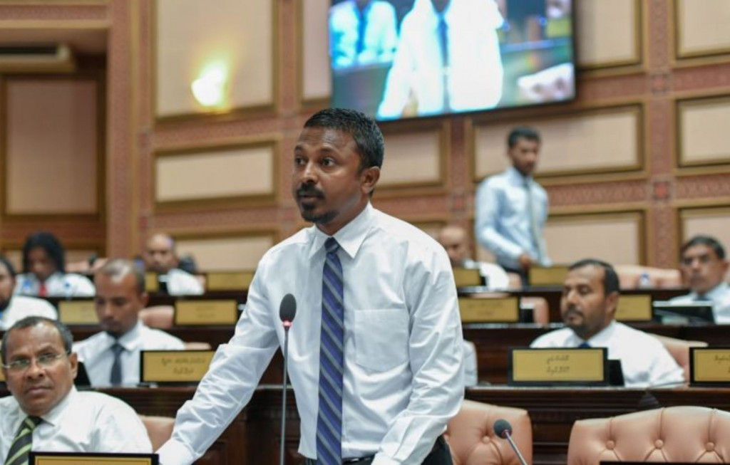 ބަންޑާރަ ނައިބު އަހުމަދު އުޝާމް