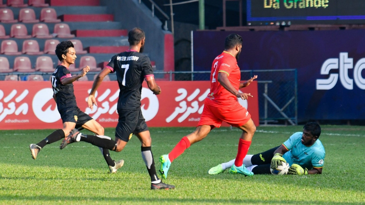 ދަ ގްރާންޑޭ އާއި ޔޫވީ ބައްދަލުކުރި މެޗުގެ ތެރެއިން