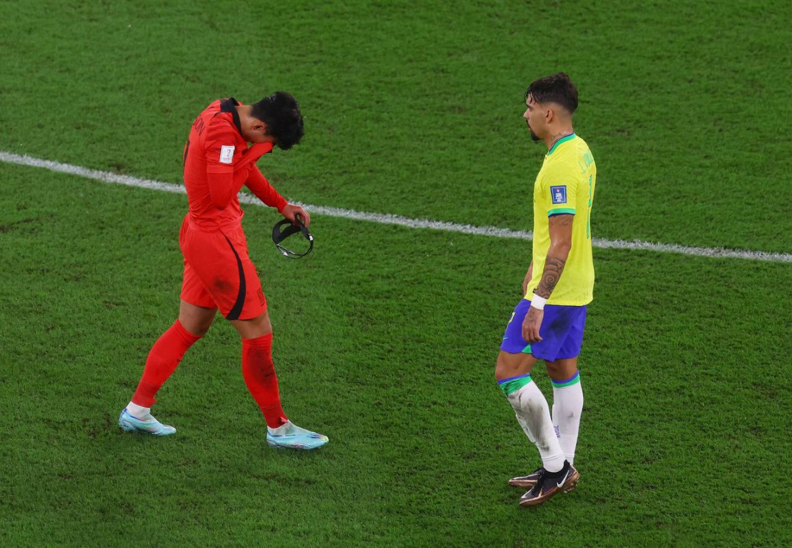 ބްރެޒިލް އަދި ކޮރެއާ ކުޅުނު މެޗުގެ ތެރެއިން - ފޮޓޯ: ރޮއިޓާސް