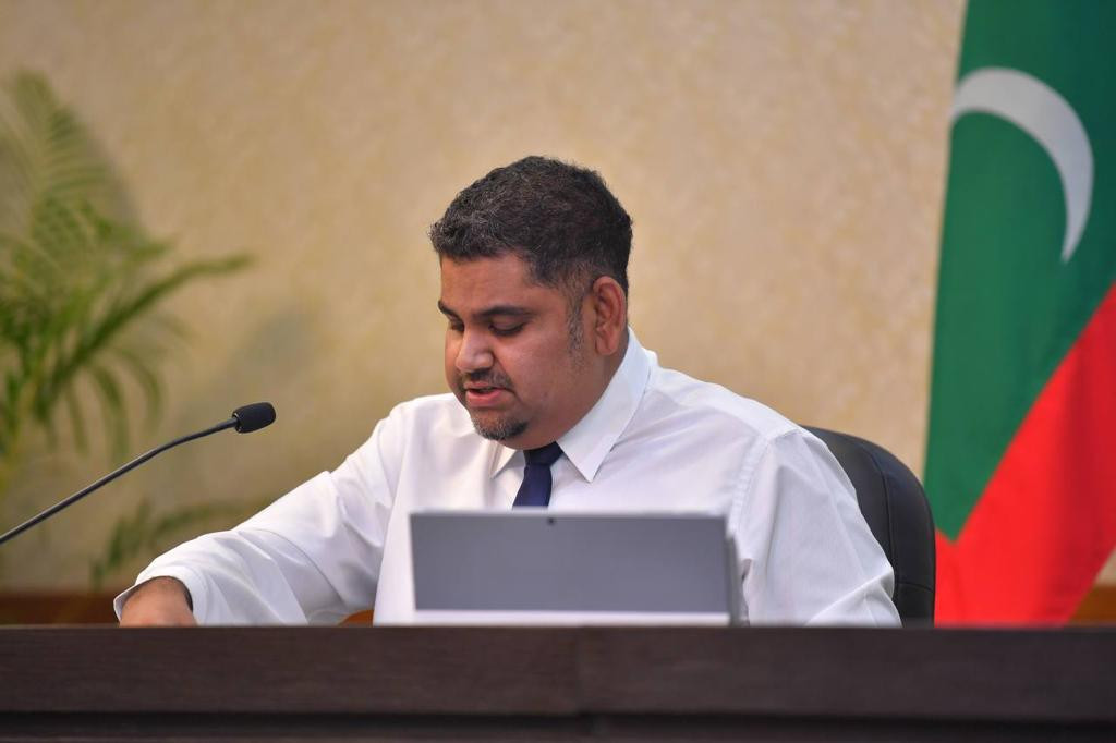 ރައީސް އޮފީހުގެ ތަރުޖަމާން މަބްރޫކް އަޒީޒް