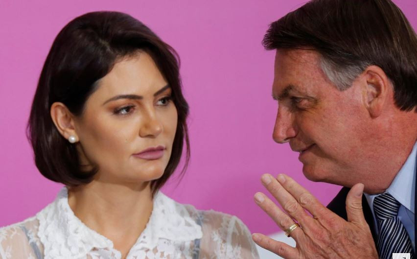 ބޮލްސޮނާރޯގެ އަނބިކަނބަލުން މިޝޭލް ބޮލްސޮނާރޯ- ރައީސް ބޮލްސޮނާރޯވެސް ވަނީ ކޮވިޑް-19 އަށް ޕޮޒިޓިވްވެ ފަރުވާ ހޯއްދަވާފައި