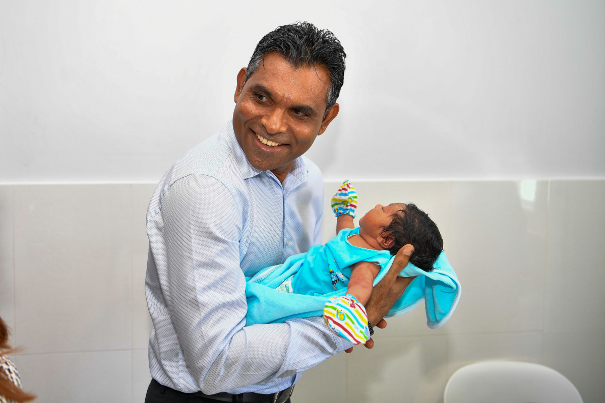 ނައިބް ރައީސް ފައިސަލް ނަސީމް ހޮސްޕިޓަލަށް ކުރެއްވި ޒިޔާރަތެއްގެ ތެރެއިން