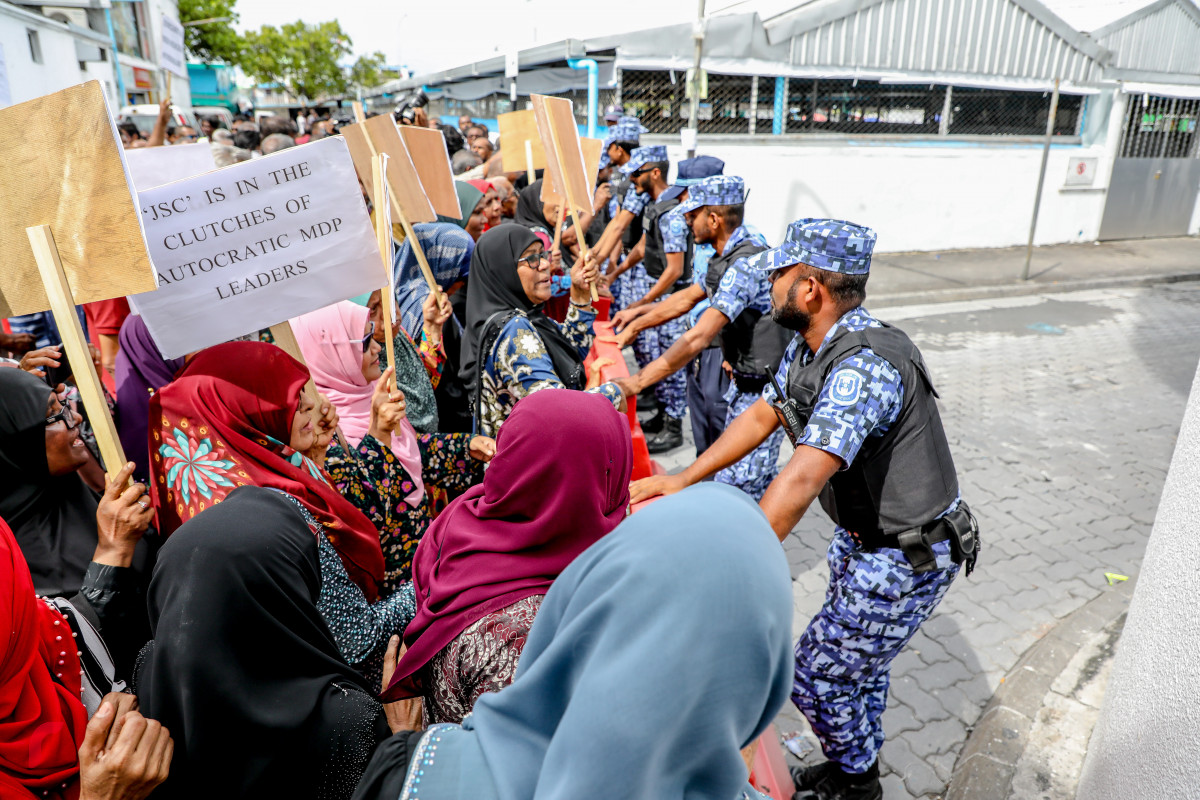 ކުރީގެ ރައީސް ޔާމިން ޝަރީއަތައް ހާޒިރުކުރުން -- ފޮޓޯ : ޔޫސުފް ސޮފްވާން