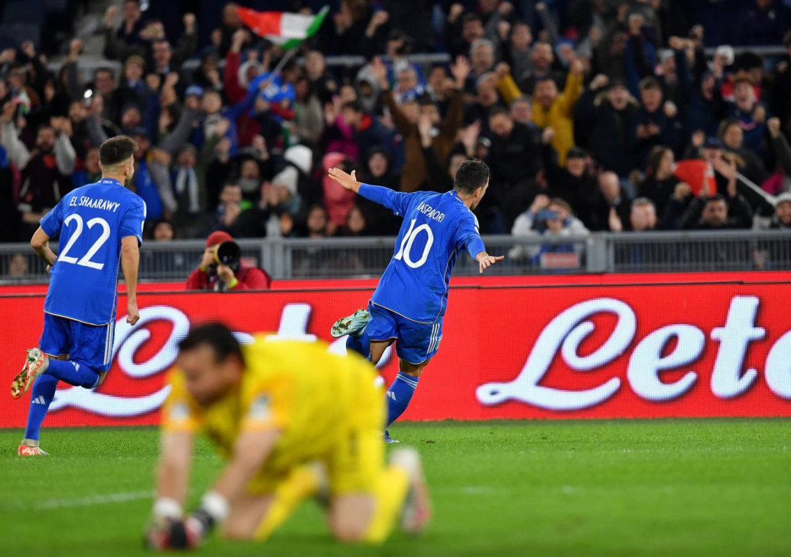 މެޗުގައި ލަނޑު ޖެހުމަށްފަހު އިޓަލީގެ ކުޅުންތެރިން އުފާ ފާޅު ކުރަނީ