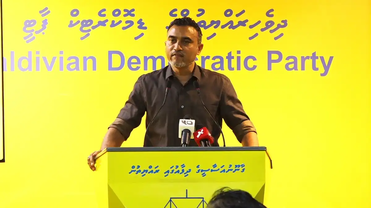 ހިތަދޫ ދެކުނު ދާއިރާގެ މެންބަރު އިބްރާހިމް ނާޒިލް