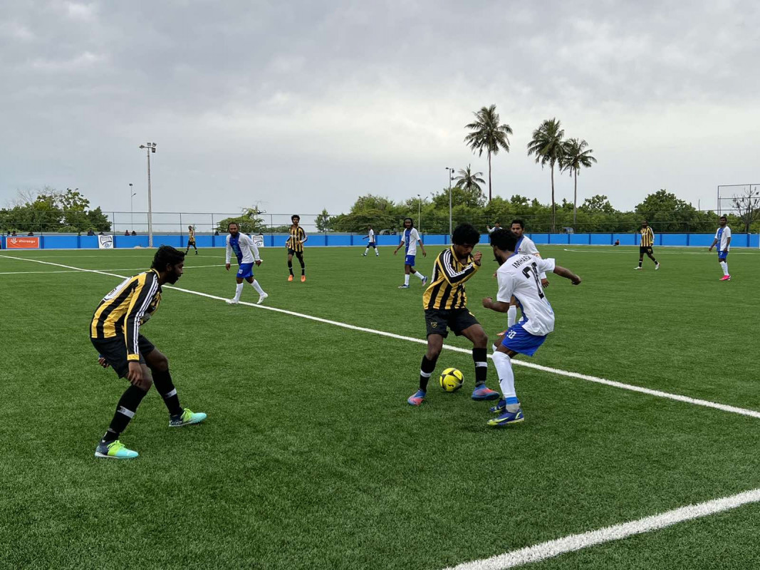 ރައްޒާގުބެ މެމޯރިއަލް ކަޕްގެ ތެރެއިން