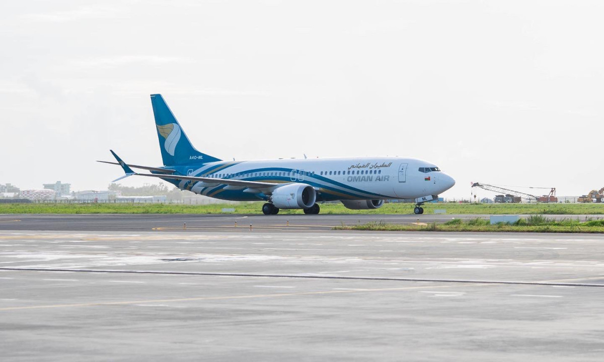 އޮމާން އެއަރގެ ދަތުރުތައް ފެށުން