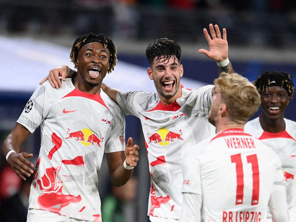 އާރުބީ ލައިޕްޒިގްގެ ތިންވަނަ ލަނޑު ޖެހުމަށްފަހު ވާނާ