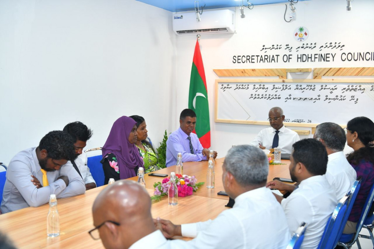 ރައީސް ފިނޭ ކައުންސިލާއި ބައްދަލުކުރައްވަނީ