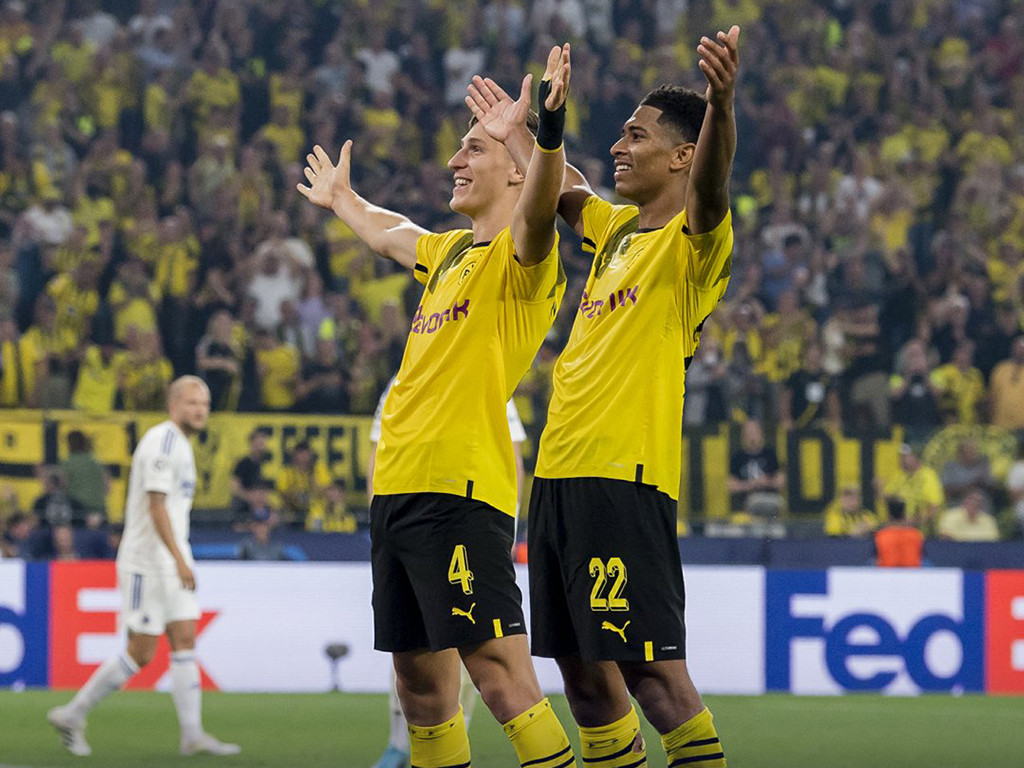 ލަނޑުޖެހުމަށްފަހު ޑޯޓްމަންޑް ކުޅުންތެރިން