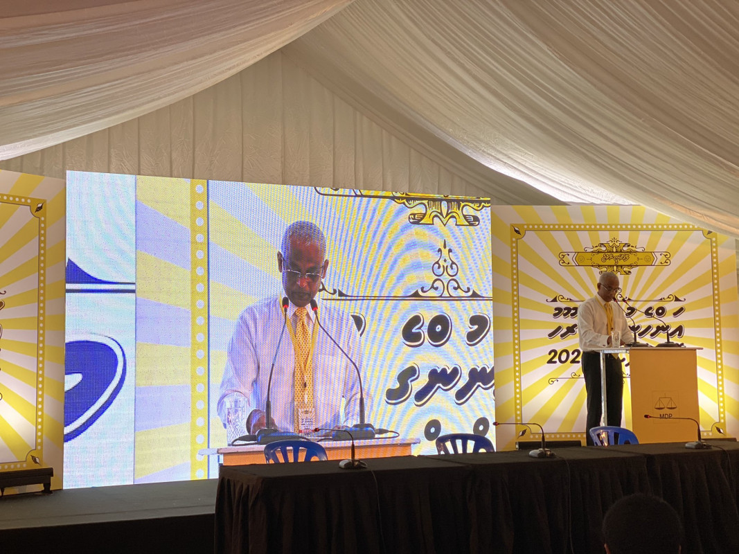 \"ރަށްވެހި ފެސްޓިވަލް\" ފެށުމުގެ ރަސްމިއްޔާތުގައި ރައީސް ސޯލިހު ވާހަކަފުޅު ދައްކަވަނީ