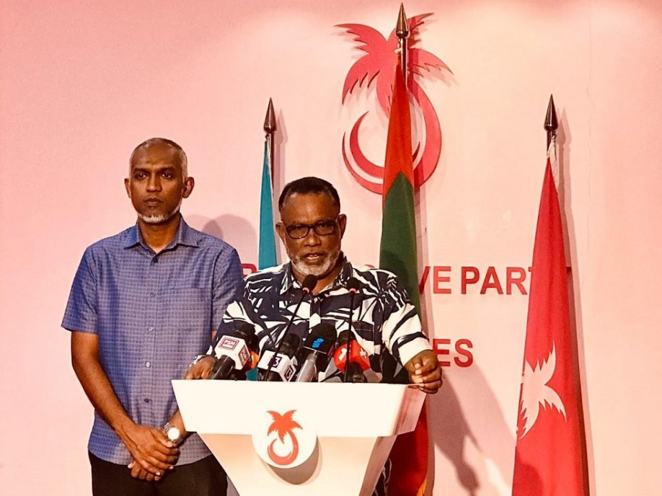 އިދިކޮޅު ޕްރޮގްރެސިވް ކޮންގްރެސް ކޯލިޝަންގައި ހަރަކާތްތެރިވާ ބައެއް މެމްބަރުން