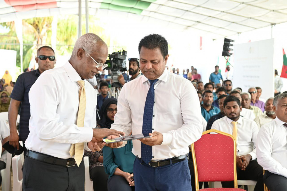ފީއަލީގެ އައު އިންޖީނުގެއާއި އޮފީސް އިމާރާތް، އަދި އައިސް ޕްލާންޓް ރަސްމީކޮށް ހުޅުވުމަށް ބޭއްވި ރަސްމިއްޔާތުގެ ތެރެއިން