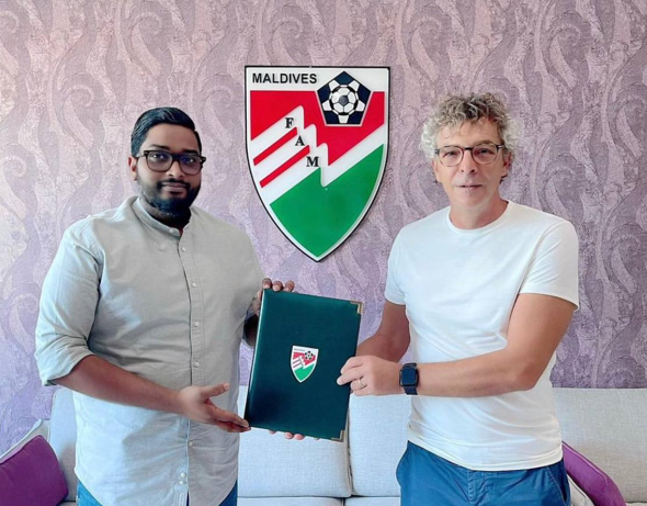 މޮރިއޭރޯ އަދި އެފްއޭއެމްގެ ރައީސް ބައްސާމް