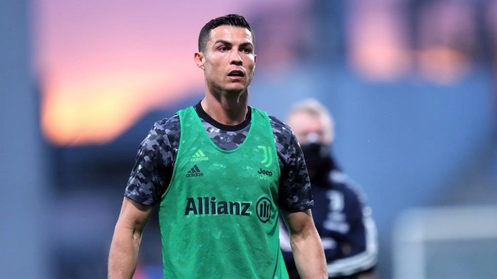 ޔުވެންޓަސްއަށް ކުޅެމުން އަންނަ ޕޯޗުގަލުގެ ތަރި ކްރިސްޓިއާނޯ ރޮނާލްޑޯ