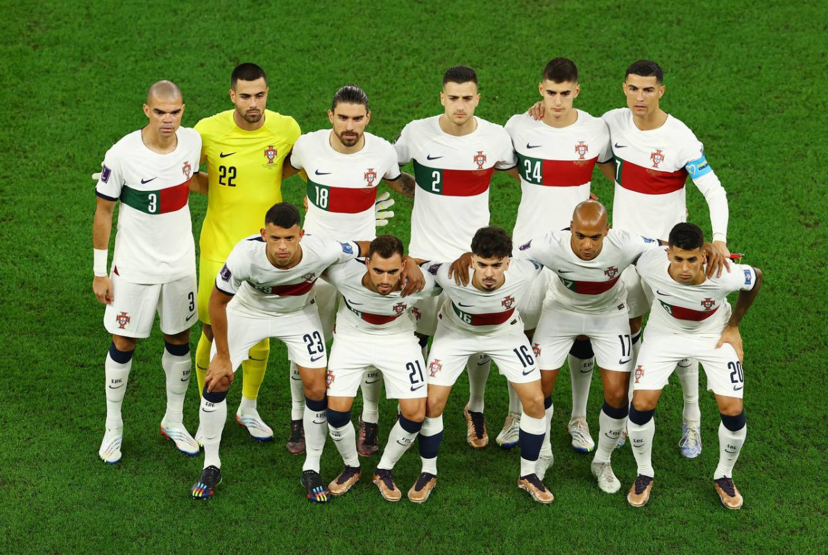 ކޮރެއާ އަދި ޕޯޗުގަލް ބައްދަލު ކުރި މެޗުގެ ތެރެއިން - ފޮޓޯ: ރޮއިޓާސް