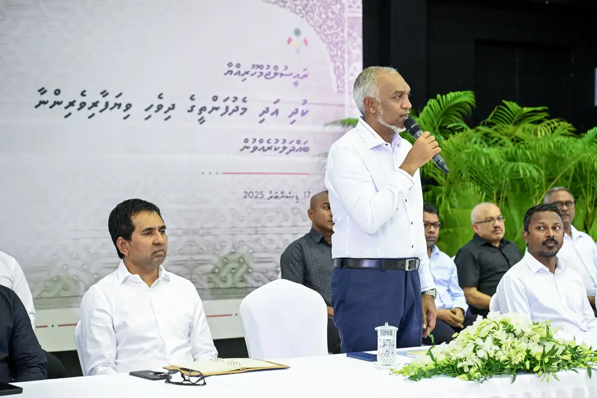 ސަރުކާރުން ވިޔަފާރިތަކަށް ދޭންޖެހޭ ފައިސާ ދޭނެ 3 ވަނަ ތާރީހެއް ރައީސް މުއިއްޒު ދެއްވައިފި