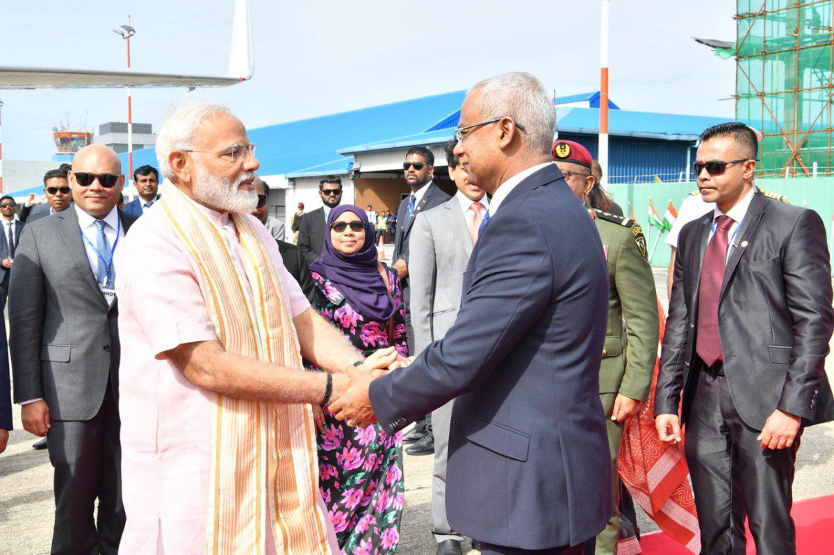 ރައީސުލްޖުމްހޫރިއްޔާ އިބްރާޙިމް މުޙައްމަދު ސޯލިޙު އިންޑިއާގެ ބޮޑުވަޒީރު ނަރެންދްރަ މޯދީއާ ބައްދަލު ކުރައްވަނީ- މޯދީ ވަނީ ރާއްޖެ ފަދަ އަވައްޓެރި ޤައުމުތަކަށް ވެކްސިން ފޯރުކޮށްދޭނެކަމަށް ވިދާޅުވެފައި