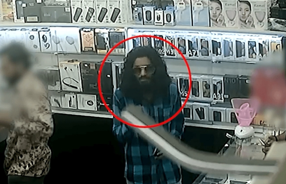 ފުލުހުން ހޯދަމުން އަންނަ މީހާ