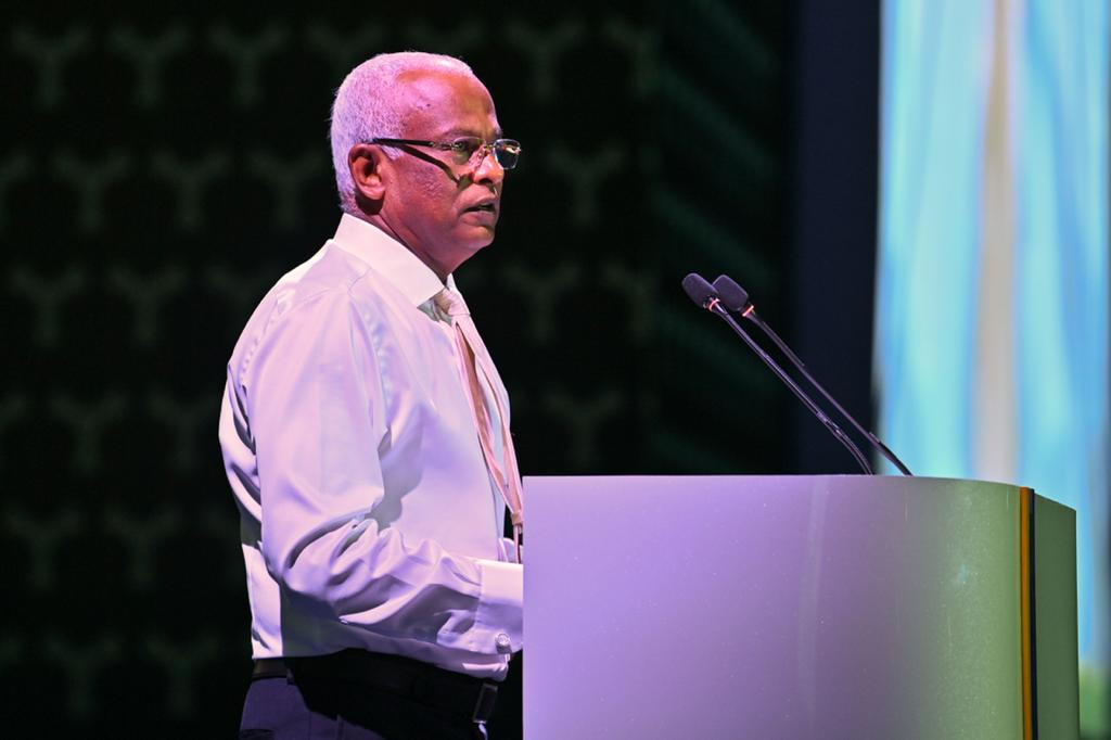 ރައީސް އިބްރާހިމް މުހައްމަދު ސާލިހު ބޮޑުތިލަދުންމަތި ގުޅާލުމުގެ ޖަލްސާގައި ވާހަކަފުޅުދައްކަވަނީ