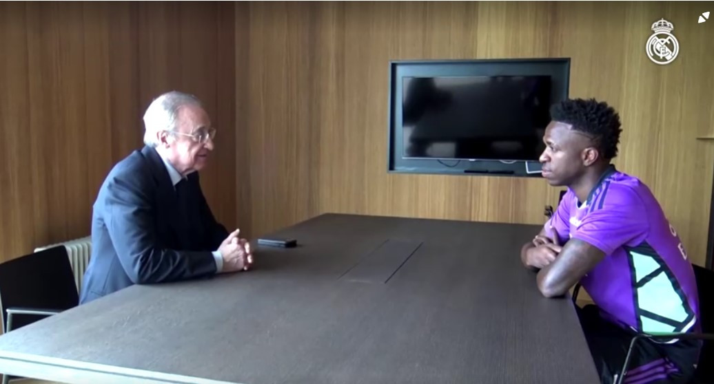 ވިނީޝިއަސްއާއި ރެއާލްގެ ރައީސް ޕެރެޒް