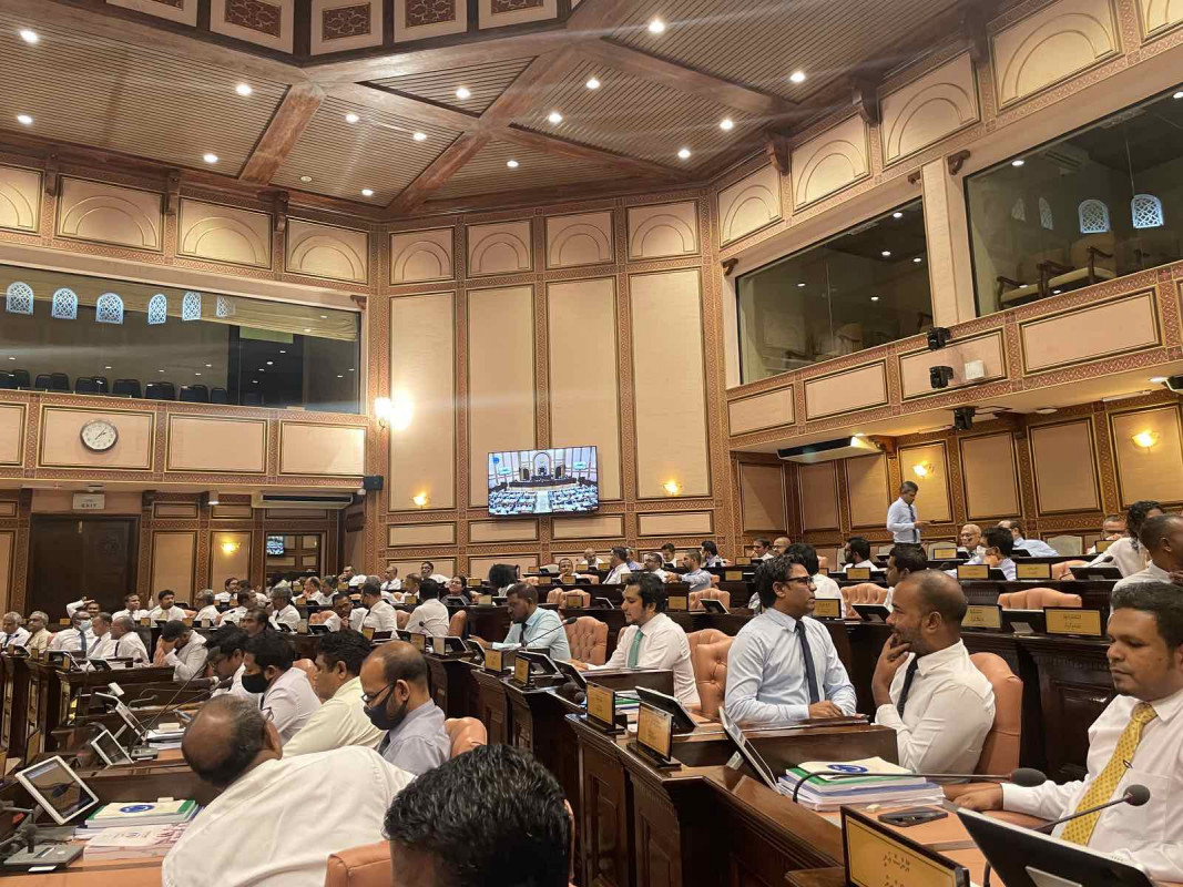 މަޖިލީހުގެ ޖަލްސާގެ ތެރެއިން