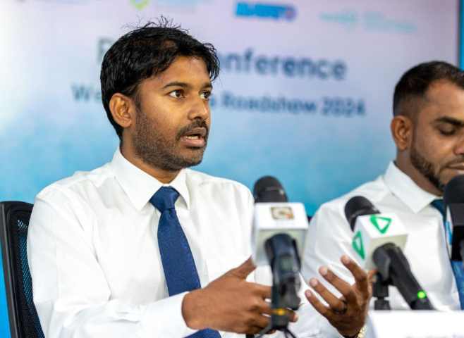 އެމްއެމްޕީއާރްސީ އިން ބޭއްވި ނޫސްވެރިންގެ ބައްދަލުވުމުގައި މެނޭޖިން ޑިރެކްޓަރު އިބްރާހީމް ޝިއުރީ ވާހަކަދައްކަވަނީ