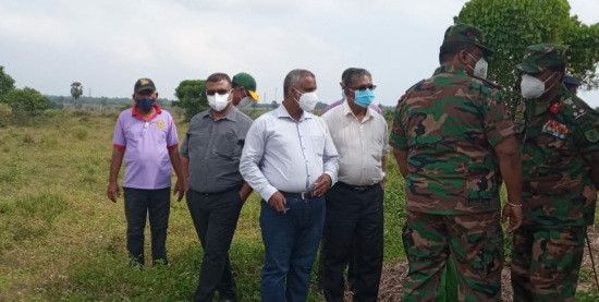 ސްރީލަންކާގައި ކޮވިޑް ޖެހިގެން މަރުވާ މީހުން ވަޅުލުމުގެ ކަންކަން ކުރިޔަށްގެންދާ ސަރަހައްދުގައި މީހުން ހަރަކާތްތެރިވަނީ