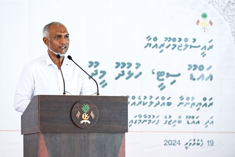 ރައީސް ޑރ މުޙައްމަދު މުއިއްޒު