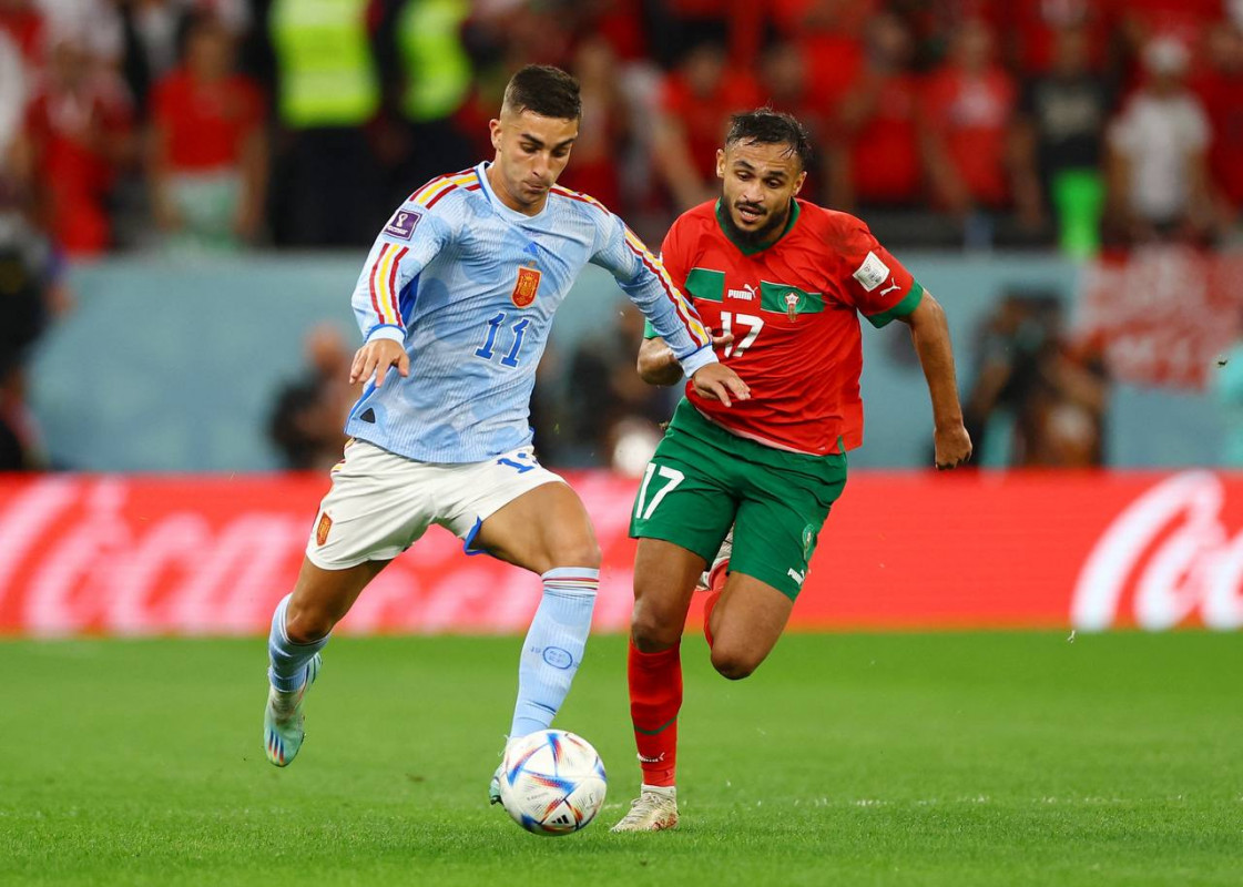 މޮރޮކޯ އަދި ސްޕެއިން ކުޅުނު މެޗުގެ ތެރެއިން - ފޮޓޯ: ރޮއިޓާސް