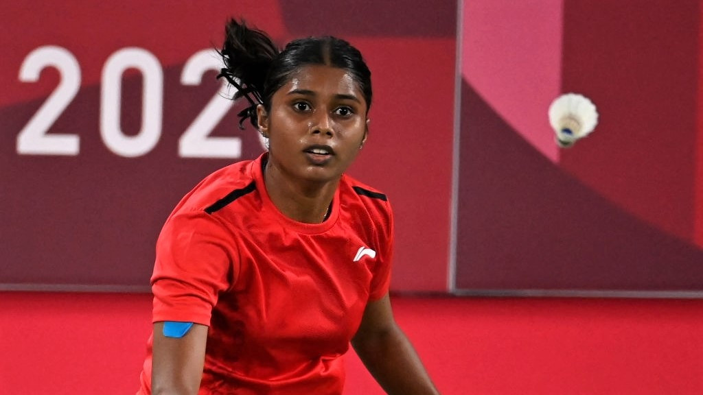 ސޮރާޔާ ދެކޮޅަށް ކުޅުނު މެޗުގެ ތެރެއިން ރާއްޖޭގެ ބެޑްމިންޓަން ކުޅުންތެރިޔާ ފާތިމަތު ނަބާހާ އަބްދުލް ރައްޒާގް (ނަބާ)