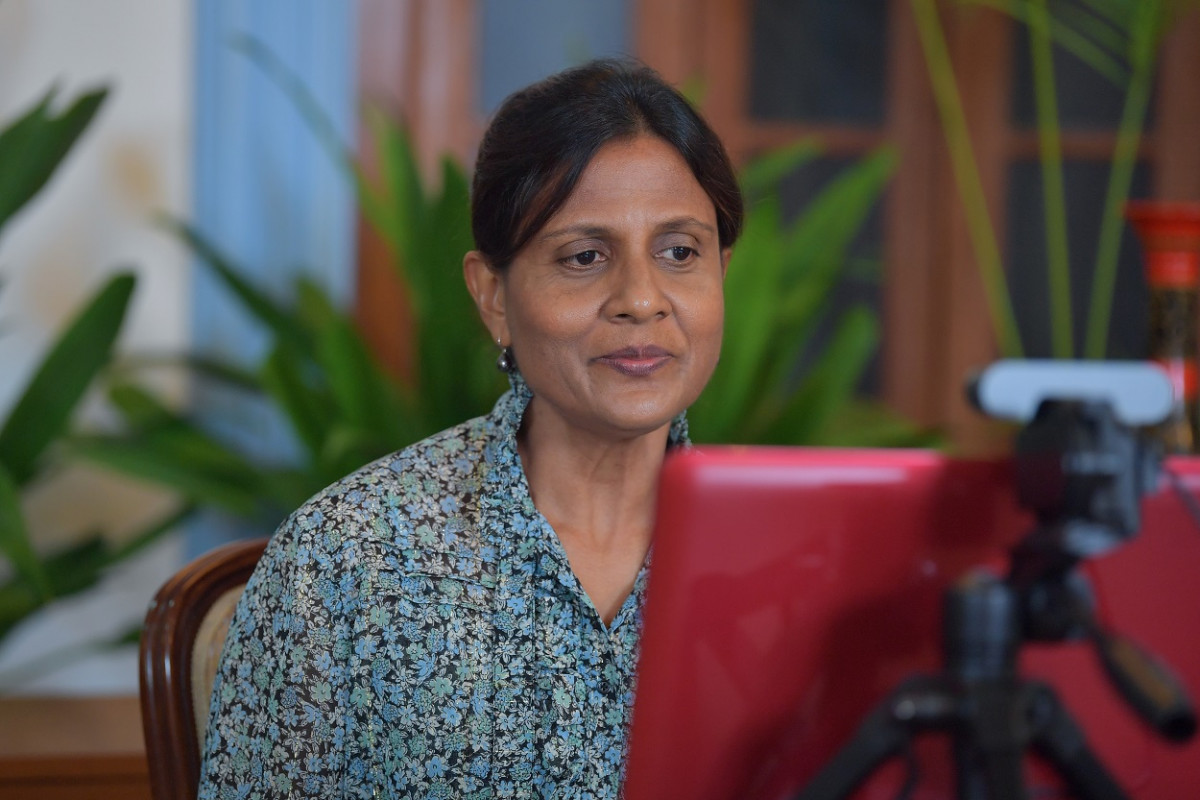 ރައީސުލްޖުމްހޫރިއްޔާގެ އަނބިކަނބަލުން ފަޒުނާ އަހުމަދު