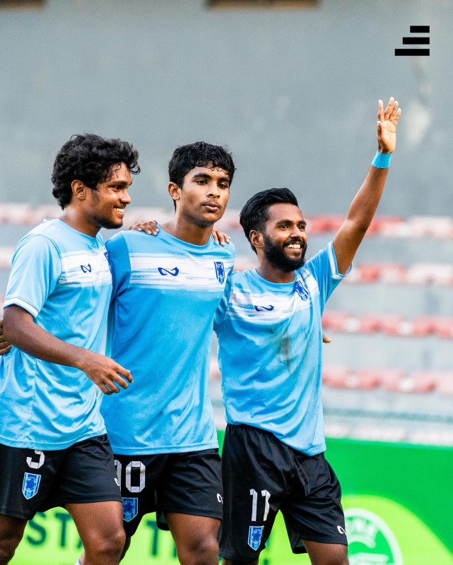 މެޗުގައި ލަނޑު ޖެހުމަށްފަަހު މީދޫގެ ކުޅުންތެރިން އުފާ ފާޅު ކުރަނީ