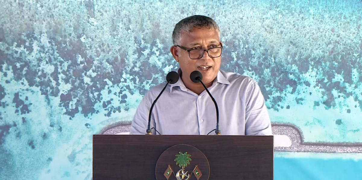 ޕްލޭނިން މިނިސްޓަރު މުހައްމަދު އަސްލަމް