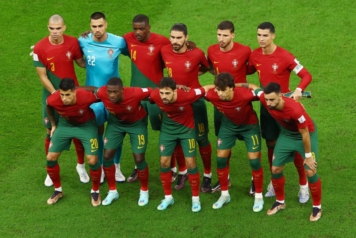 އުރުގުއޭ އަދި ޕޯޗުގަލް ކުޅުނު މެޗުގެ ތެރެއިން - ފޮޓޯ: ރޮއިޓާސް 