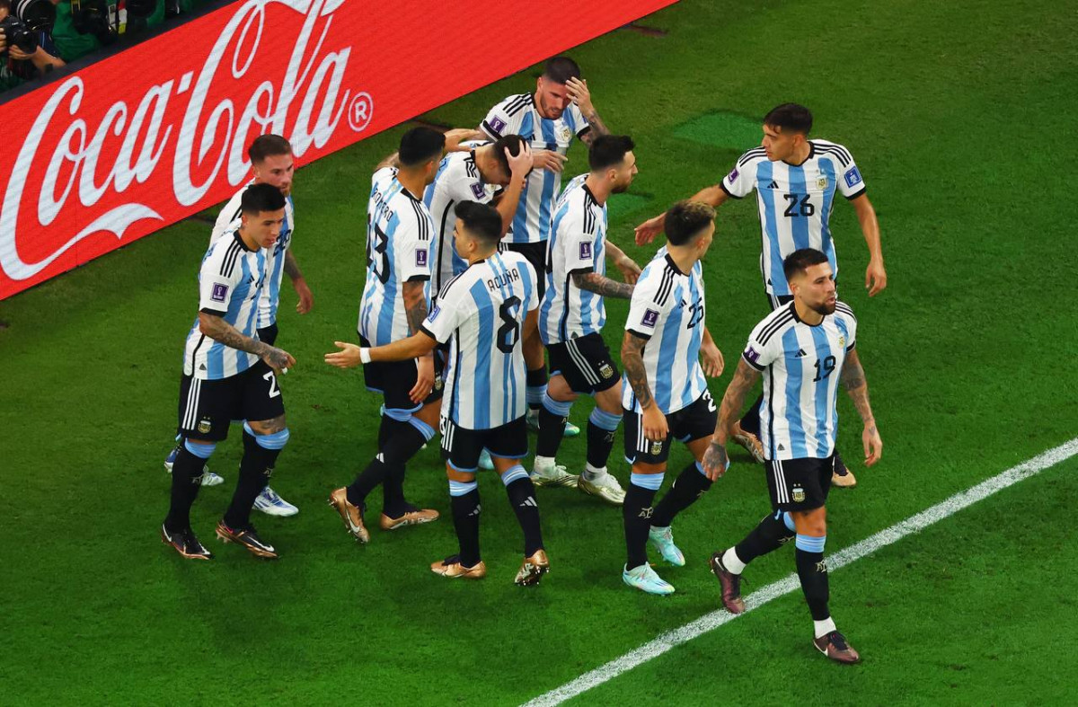 އޮސްޓްރޭލިޔާ އަދި އާޖެންޓީނާ ކުޅުނު މެޗުގެ ތެރެއިން - ފޮޓޯ: ރޮއިޓާސް