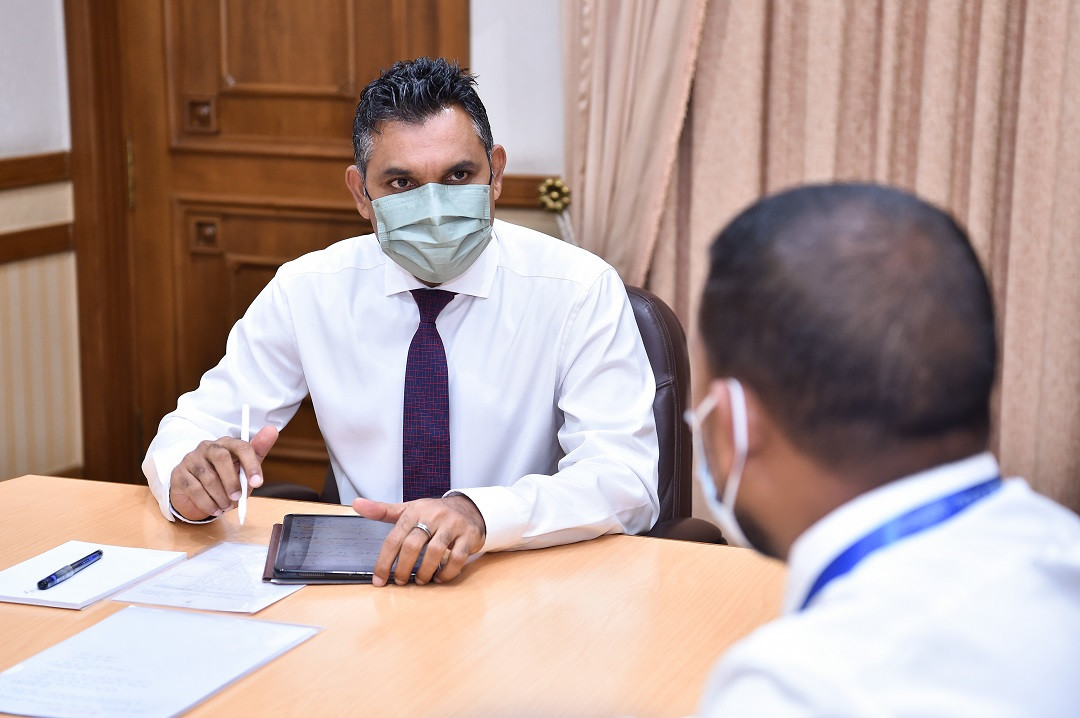 ރައީސުލްޖުމްހޫރިއްޔާގެ ނާއިބު، ލ އަތޮޅު، އަތޮޅު ކައުންސިލާ ބައްދަލުކުރެއްވުން