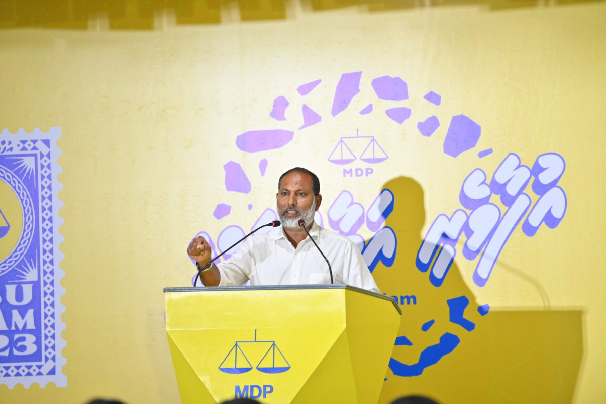 ހޯމް މިނިސްޓަރު އަދި އަދާލަތް ޕާޓީގެ ރައީސް ޝެއިހް އިމްރާން އަބްދުﷲ ވާހަކަދައްކަވަނީ