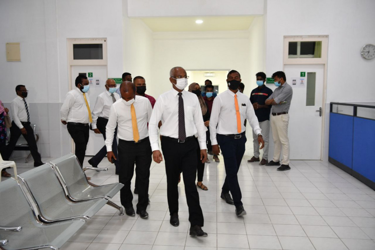 The President inspects the extension work of Noonu Atoll Hospital