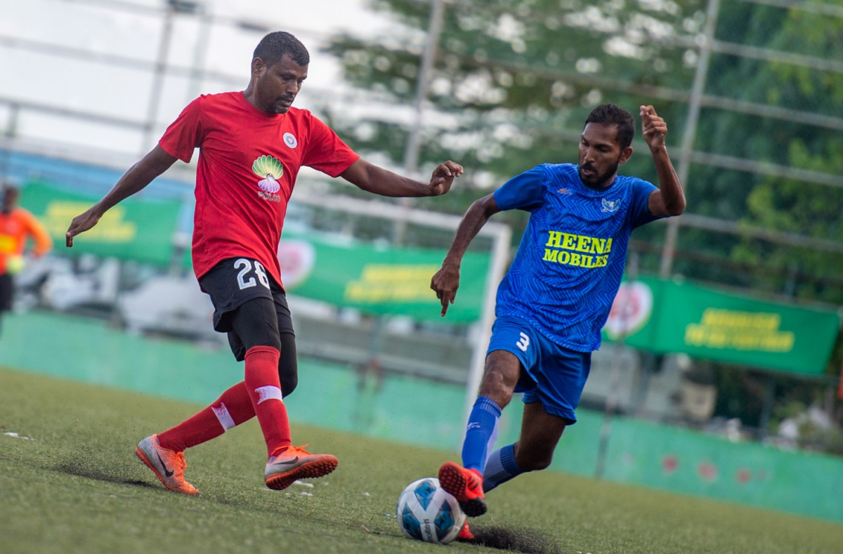 ވެޓަރެންސް ލީގުގައި ޕޮލިސް ކްލަބާއި ހުޅުމާލެ ވެޓަރެންސް ބައްދަލުކުރި މެޗުގެ ތެރެއިން