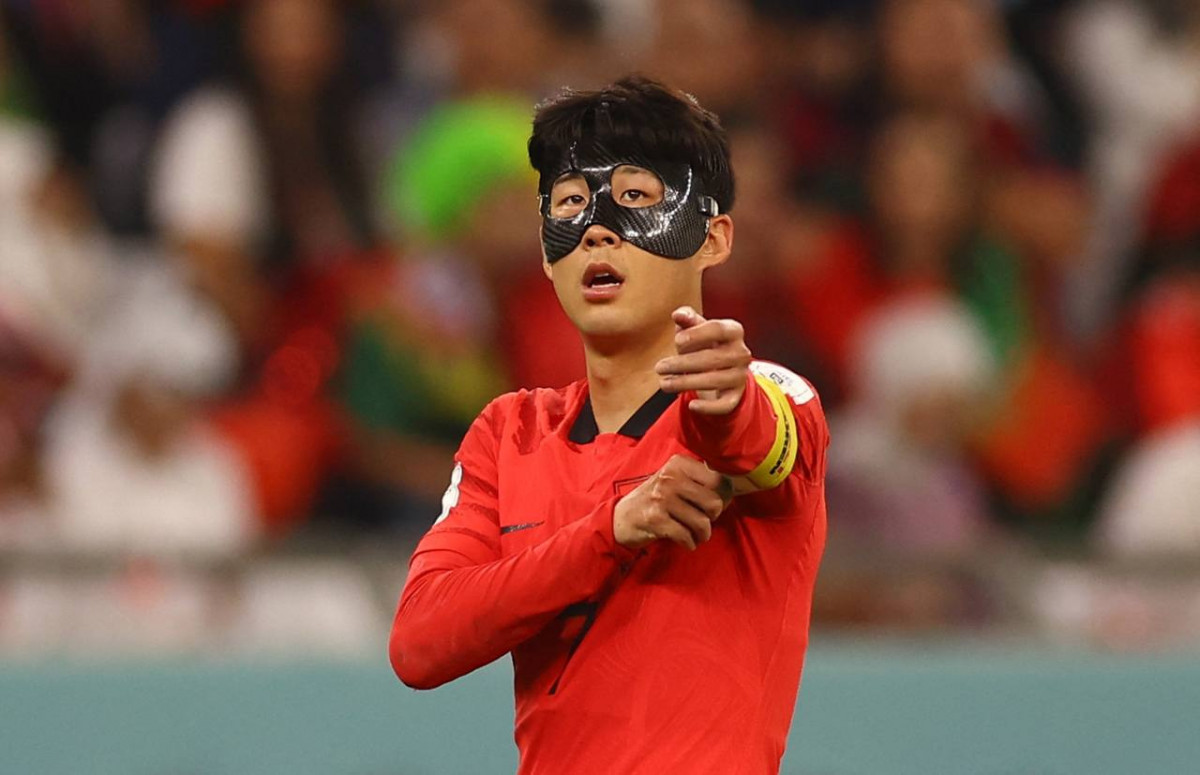 ކޮރެއާ އަދި ޕޯޗުގަލް ބައްދަލު ކުރި މެޗުގެ ތެރެއިން - ފޮޓޯ: ރޮއިޓާސް