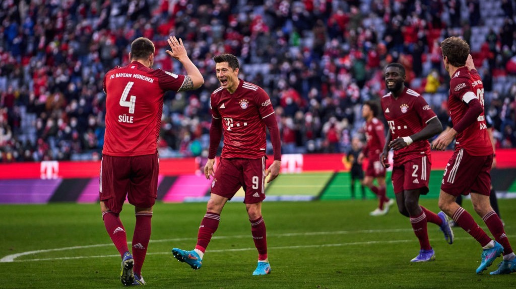 ޖަރުމަނު ލީގުގައި ބަޔާން ކުޅުނު މެޗުގެ ތެރެއިން